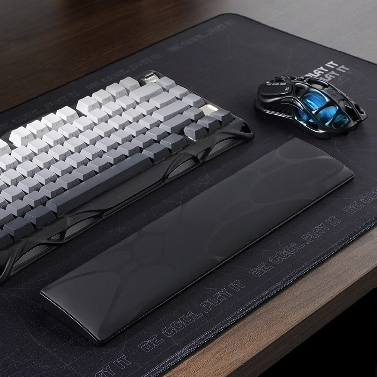 GravaStar 75% Keyboard Wrist Rest Pad - Image 3